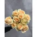 Кремовые розы "Пич Аваланч" с доставкой по Киеву.