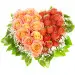 Букет-сердце из кремовых роз, рускуса, гипсофилы и клубники №90