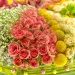 Букет-бабочка из зеленой хризантемы, желтых и кремовых роз, а также розовой орхидеи №18